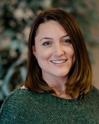 Photo of Kristen Lewis, Marriage & Family Therapist, LMFT