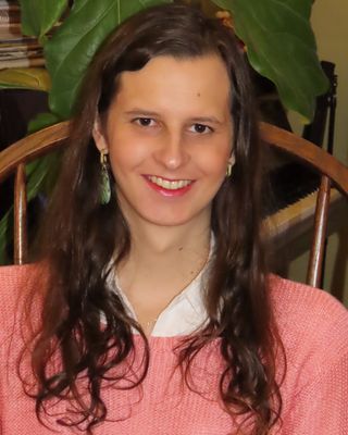 Photo of Sarah Dewalt, Registered Psychotherapist (Qualifying), BA, RP(Q)