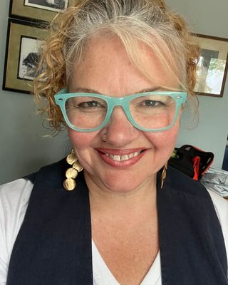 Photo of Erika Thomas, Marriage & Family Therapist, MA, LMFT