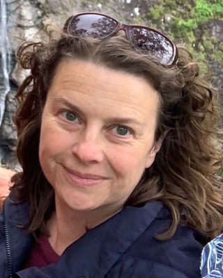 Photo of Liz Drew, Counsellor, MBACP