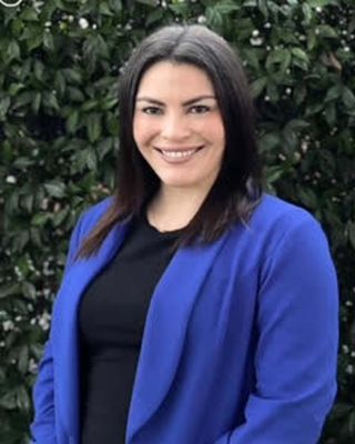 Photo of Regina Guzman, Pre-Licensed Professional