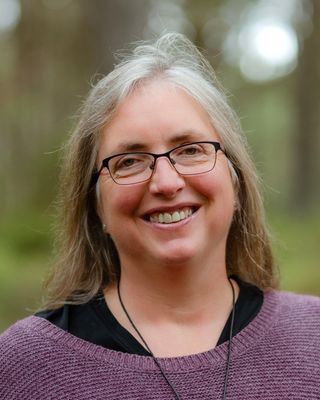 Photo of Toni Kearton, Counsellor, MCOSCA Accred
