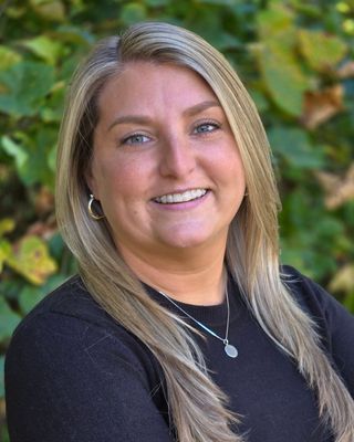 Photo of Samantha Larkin, Marriage & Family Therapist, LMFT