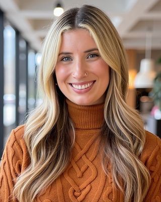 Photo of Mikaela Coskren, Counselor, LMHC