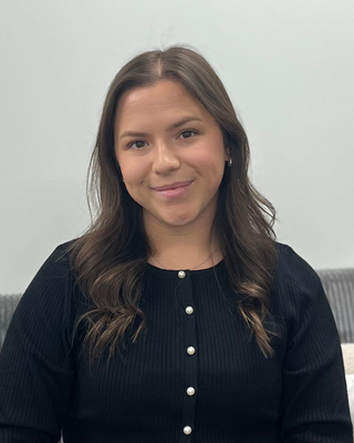 Photo of Samantha Starr, Registered Psychotherapist, BA, MA