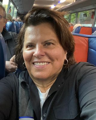 Photo of Gwen Shandroski, Registered Psychotherapist, MSc