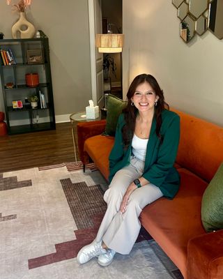 Photo of Vivian V Murcia, Licensed Professional Counselor, LPC, MS