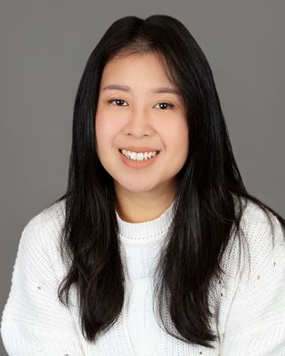 Photo of Louise Chan, Counsellor in Burnaby, BC