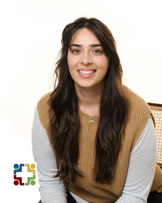 Photo of Jasmine Panesar, Registered Psychotherapist (Qualifying), MACP, RP(Q)