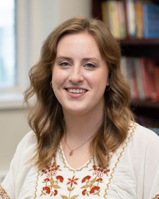 Photo of Lauren LaBlance, Marriage & Family Therapist Associate, MS, ALMFT