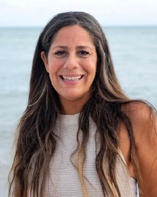 Photo of Yaiza Sánchez, Licensed Mental Health Counselor, MS, LMHC