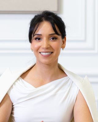 Photo of Shaista Ahmaddi, Registered Social Worker, RSW, MSW, BSW