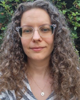 Photo of Trina L Bennett, Clinical Social Work/Therapist, LCSWC, MSW