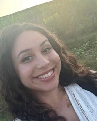 Photo of Marissa Martinelli, LMSW