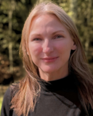 Photo of Suzanne White, Psychiatric Nurse Practitioner, MSN, APRN, PMHNPBC