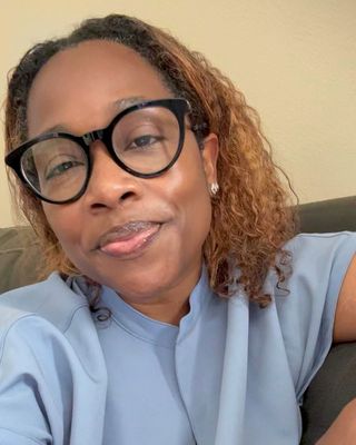 Photo of Yanna Wills, Psychiatric Nurse Practitioner, PMHNP