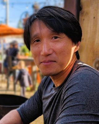 Photo of Jake Kim, Clinical Social Work/Therapist, LICSW