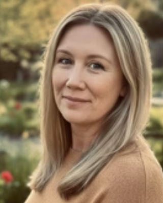 Photo of Krystal Dahlgren, Marriage & Family Therapist, LMFT
