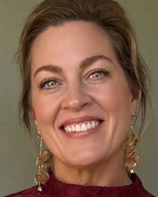 Photo of Shelby Smith, Marriage & Family Therapist Associate, AMFT