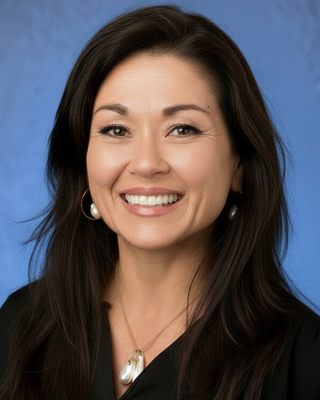 Photo of Dr. Julie Yurie Takishima-Lacasa, Psychologist, PhD, DBSM