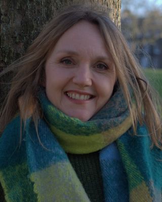 Photo of Abi Hopkins, Counsellor in City of London, London, England