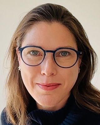 Photo of Rachael Watson, Psychotherapist, MBACP