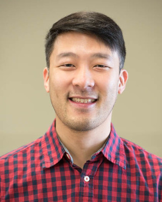 Photo of Lloyd Chow, BA, MDiv, Registered Psychotherapist