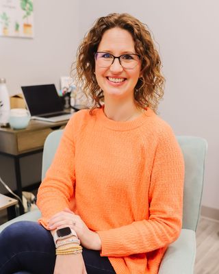 Photo of Briana Sampson, Marriage & Family Therapist, MS, LMFT, PMH-C