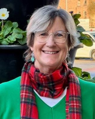 Photo of Jenny Gregg, Counsellor, MSc, MIACP
