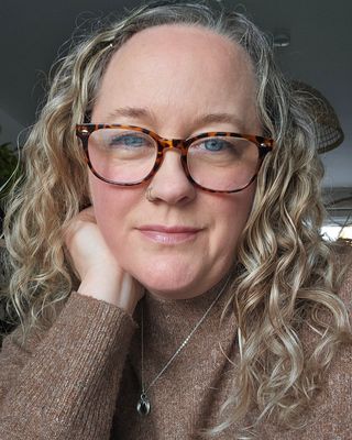 Photo of Lesley Nance, Counsellor, MNCPS Acc.