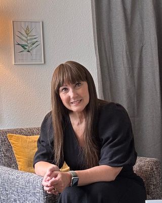 Photo of Amanda Wright, Counsellor, MSc, MBACP