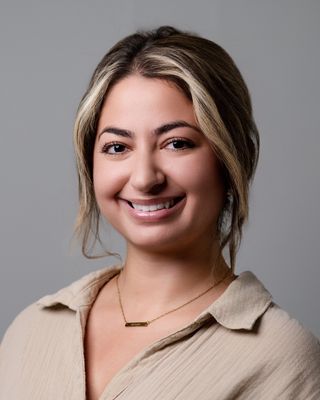Photo of Victoria Louca, Clinical Social Work/Therapist, LSW