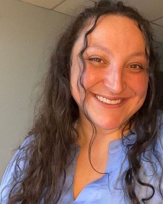 Photo of Chantel L Buss, Pre-Licensed Professional