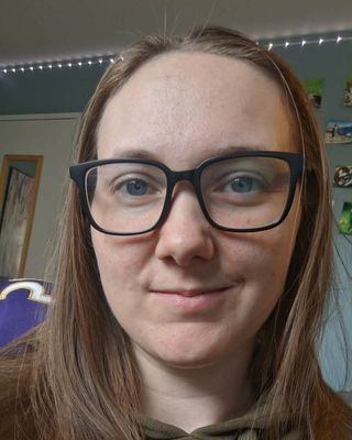 Photo of Leona Lee, Registered Psychotherapist (Qualifying)