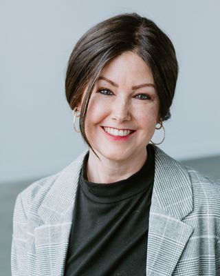 Photo of Kristin Reinhart, Registered Social Worker, BA, BSW, MSW, PMH-C