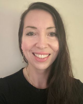 Photo of Lola Tasar, Clinical Social Work/Therapist, MSW, LCSW-A