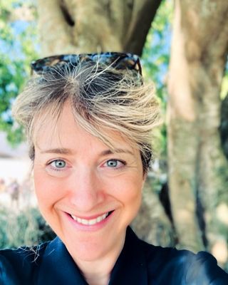 Photo of Allison Hurwitz, Licensed Professional Counselor, MSW, MA, ATR