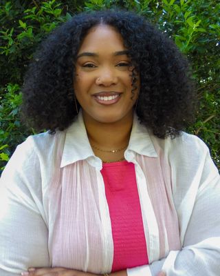 Photo of Pa'shence Young, Clinical Social Work/Therapist, LCSW