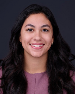 Photo of Joana Fernandez, Clinical Social Work/Therapist, LMSW