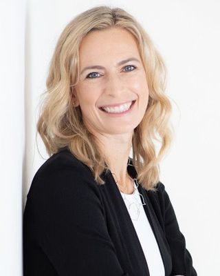 Photo of Jillian Yuzpe, Registered Psychotherapist (Qualifying), EMDR, Therapy