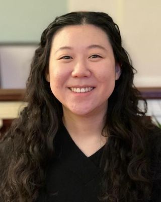 Photo of Janet Oh, Counselor in New York, NY