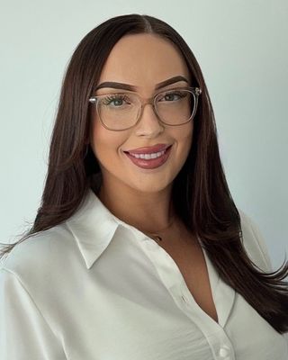 Photo of Scarlett Jones, Registered Psychotherapist, MA