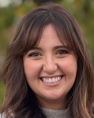 Photo of Roxanne Hanohano, Marriage & Family Therapist, LMFT