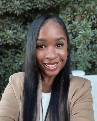 Photo of Ebony Harris, Marriage & Family Therapist, LMFT