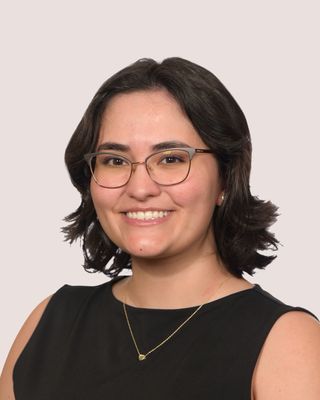 Photo of Alejandra Rios, Pre-Licensed Professional, MA, RMHCI