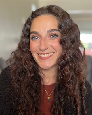 Photo of Bayla Applebaum, Marriage & Family Therapist Intern, MS, RMFTI