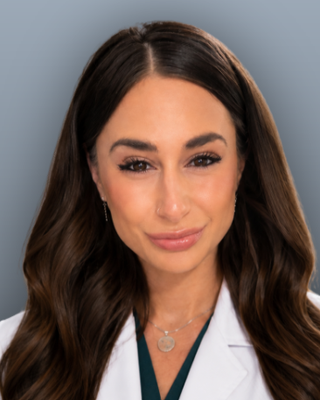 Photo of Kira Graziano, Psychiatric Nurse Practitioner, PMHNP