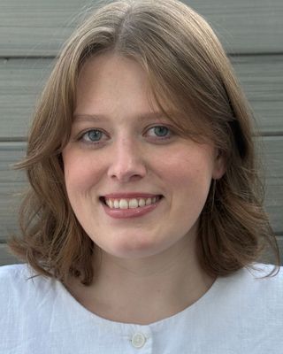 Photo of Nicole Kmec, Pre-Licensed Professional, RMHCI, MA