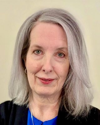 Photo of Julia Oesterle, Clinical Social Work/Therapist, LCSW