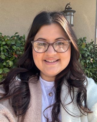 Photo of Stefanie La Febre, Associate Clinical Social Worker, LCSW